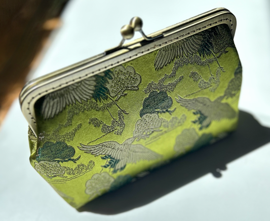 Clutch NUÉE