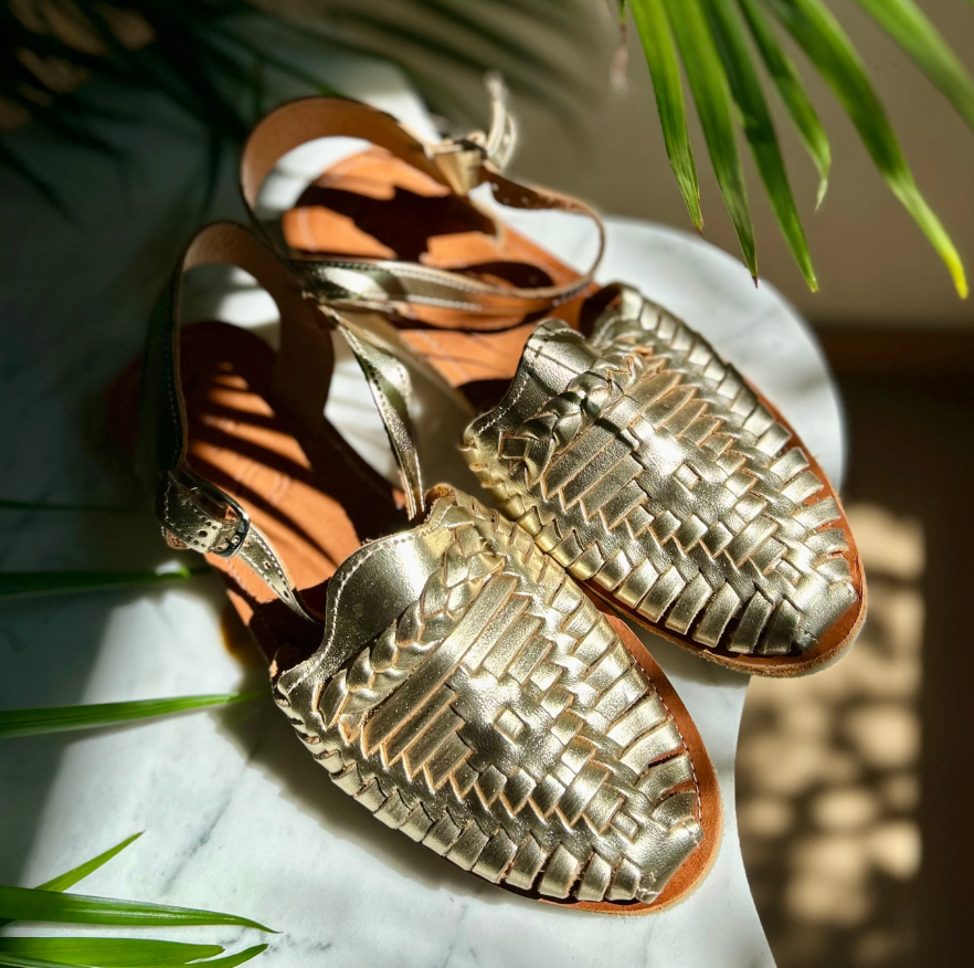 Sandale artisanale en cuir Sandales plates pour femme, confortables et élégantes !