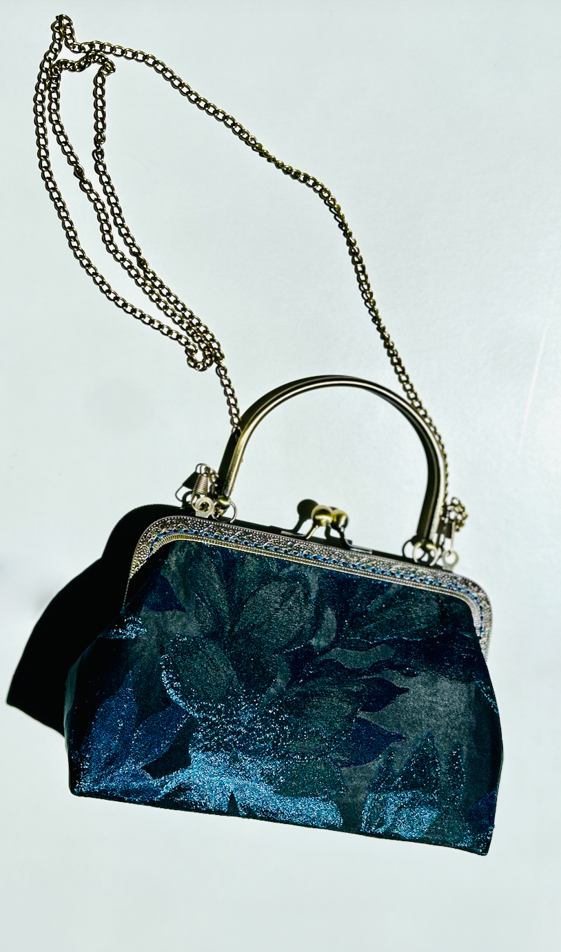 Clutch ÉCHAPPÉE