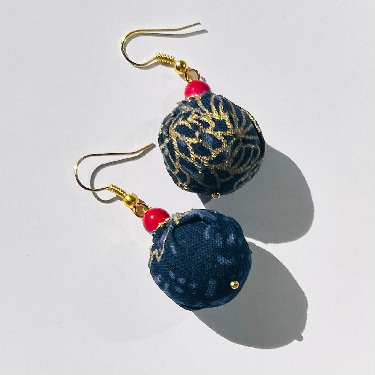 Boucles d'oreilles HIKARI